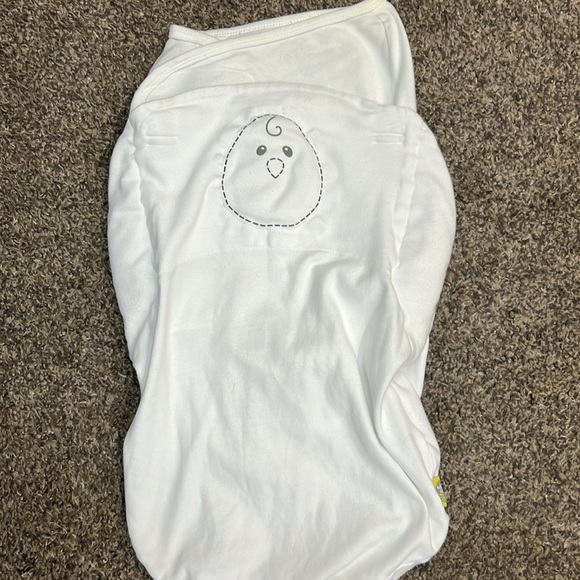 Nested Bean Zen Swaddle 0-6 Months bamboo blend - Picture 2 of 5